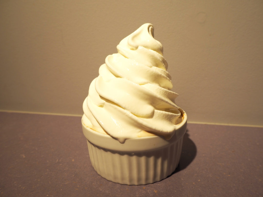 ソフトクリームが販売している期間にしか味わえない「ブリュレソフトクリーム」も人気